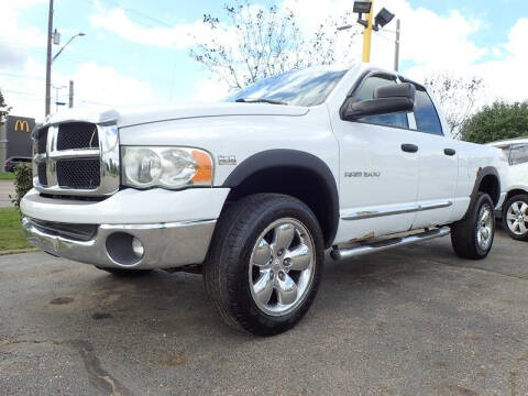 2005 Dodge Ram 1500 for sale at RPM AUTO SALES in Lansing MI