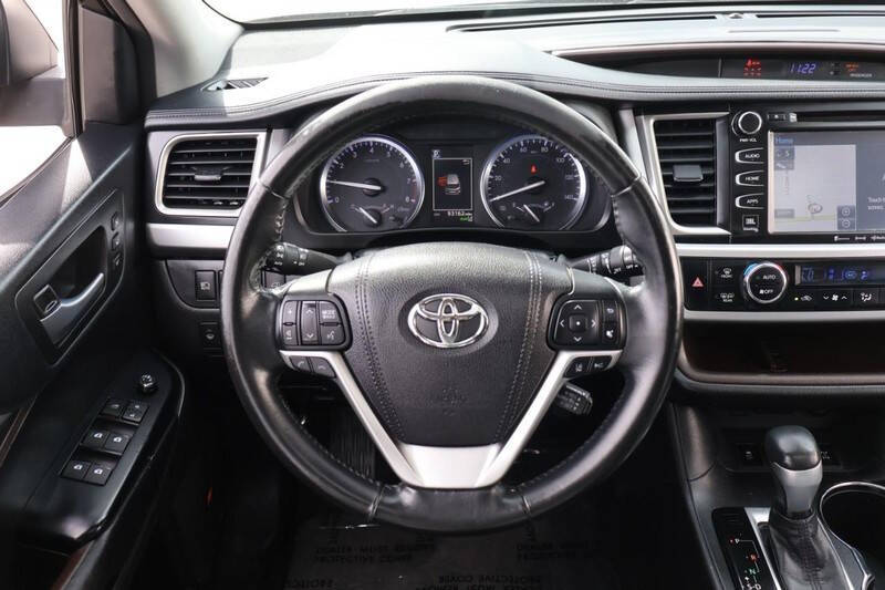 2017 Toyota Highlander