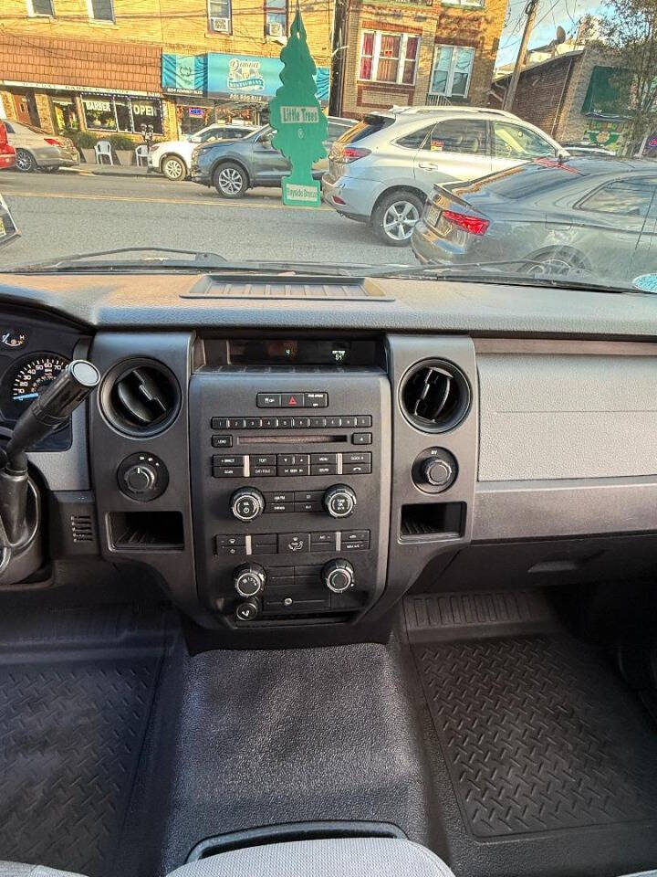 2012 Ford F-150 XLT 4x4 2dr Regular Cab Styleside 6.5 ft. SB - Blue exterior view 17