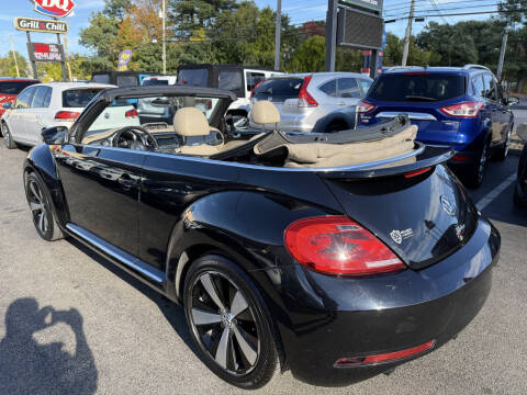 2013 Volkswagen Beetle Convertible Turbo