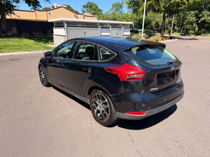 2017 Ford Focus SEL