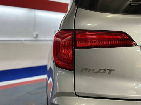 2017 Honda Pilot EX