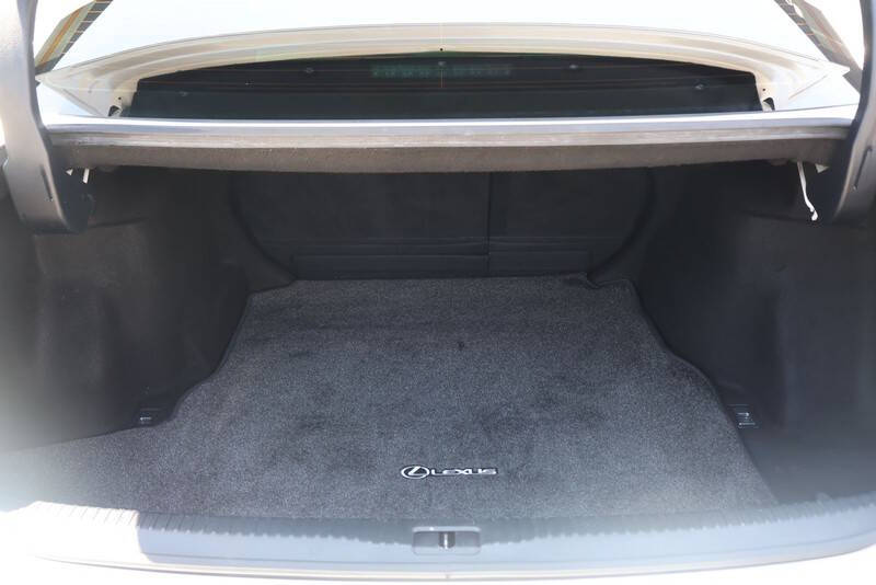 2018 Lexus IS 300
