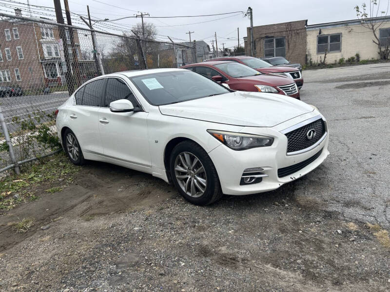 2014 Infiniti Q50 Premium