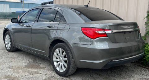 2012 Chrysler 200 Touring