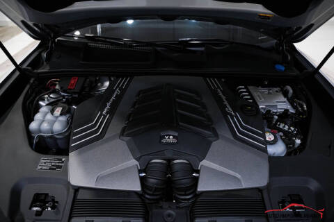 2025 Lamborghini Urus SE