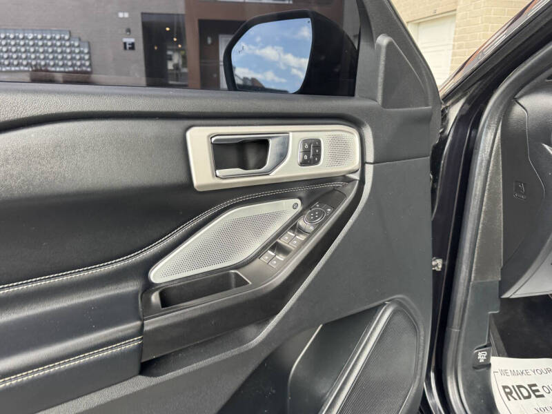 2020 Ford Explorer ST