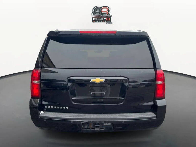 2018 Chevrolet Suburban LT