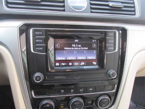 2017 Volkswagen Passat 1.8T S