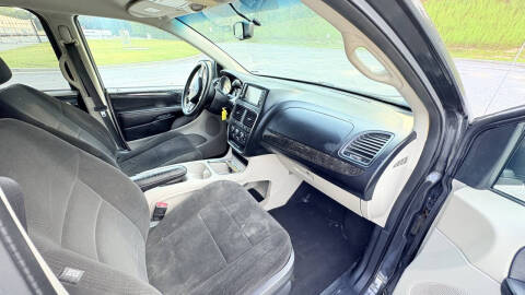 2012 Dodge Grand Caravan SXT