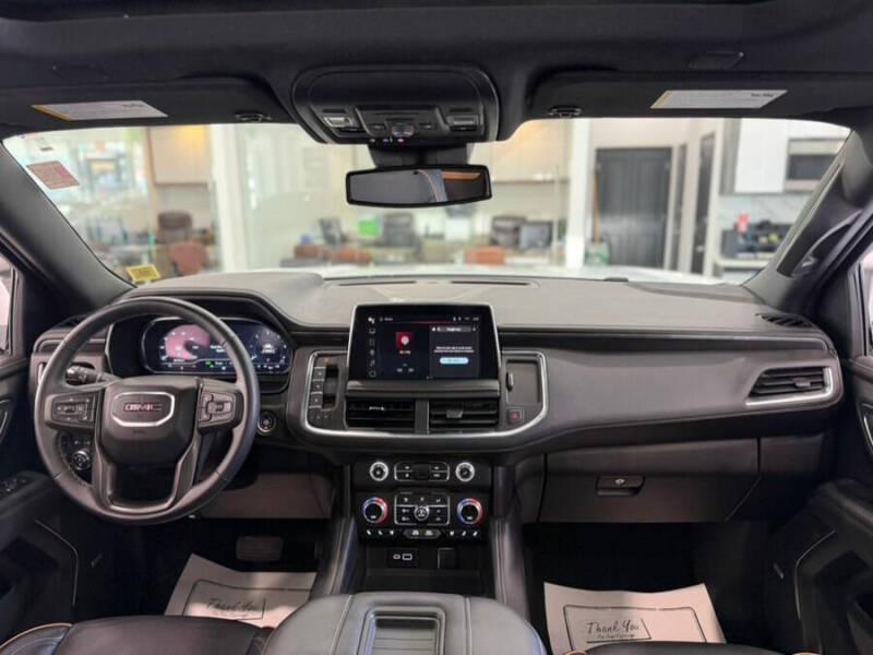 2024 GMC Yukon AT4