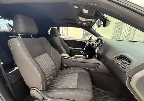 2020 Dodge Challenger SXT