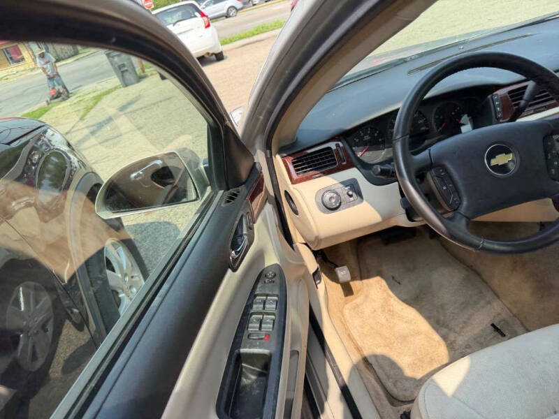 2011 Chevrolet Impala LS