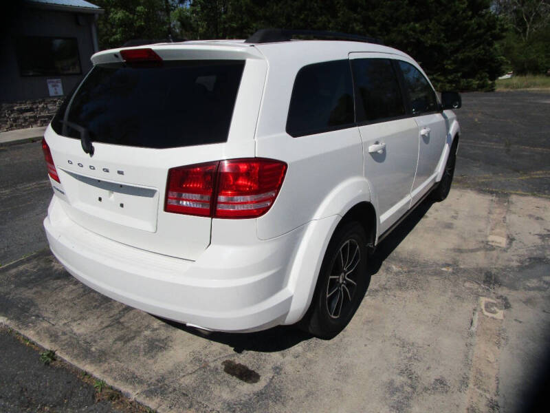 2018 Dodge Journey SE