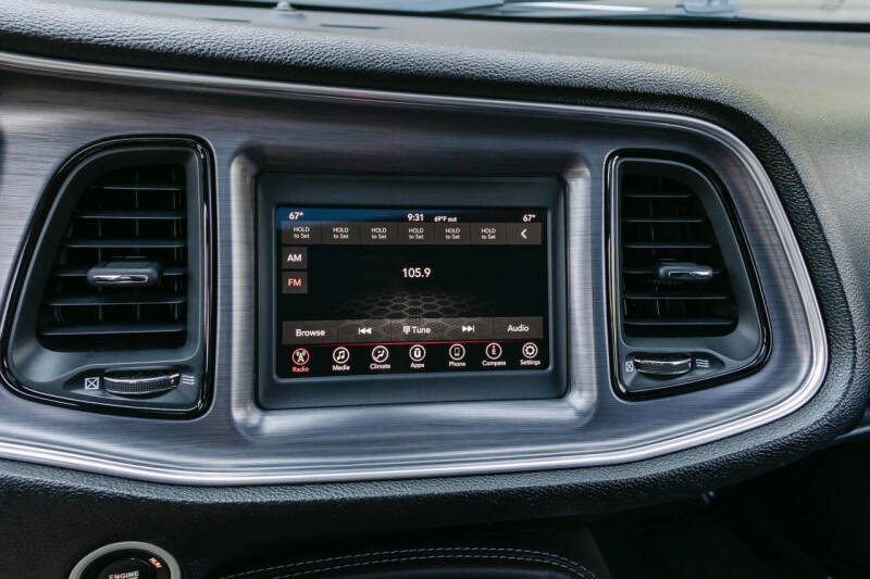 2017 Dodge Challenger