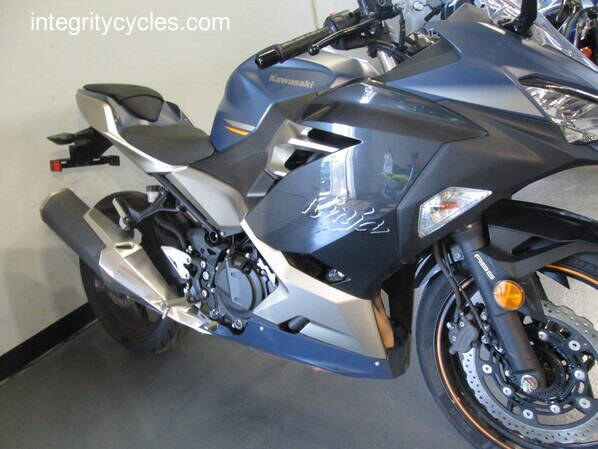 2023 Kawasaki Ninja® 400 ABS