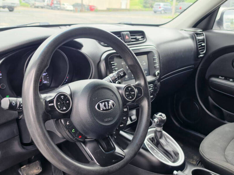 2019 Kia Soul +