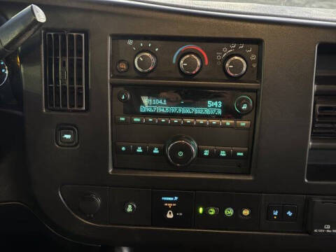 2021 Chevrolet Express 2500