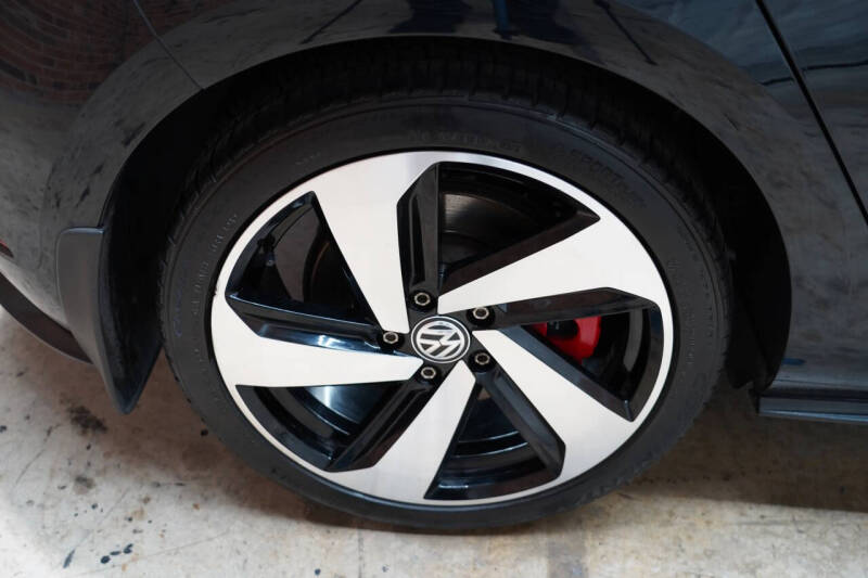 2020 Volkswagen Golf GTI