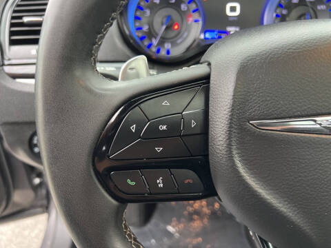 2023 Chrysler 300 S V6