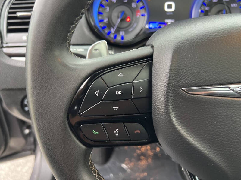 2023 Chrysler 300 S V6