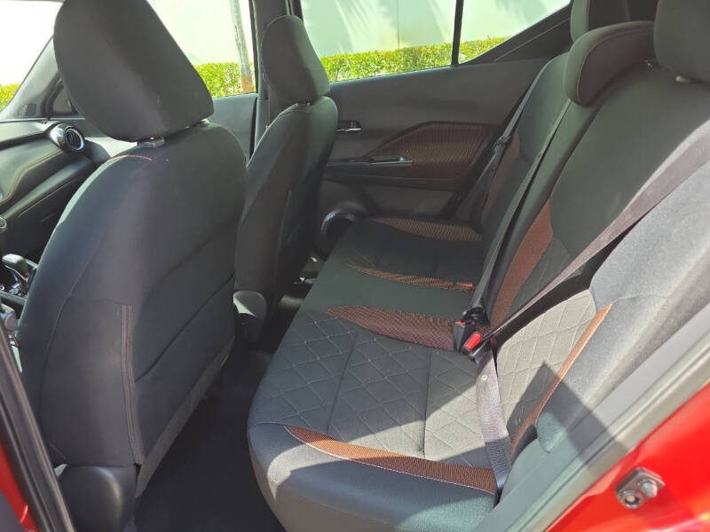 2018 Nissan Kicks SR