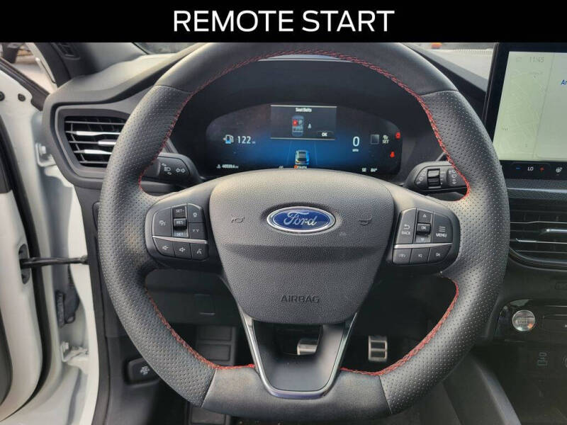 2023 Ford Escape ST-Line Select
