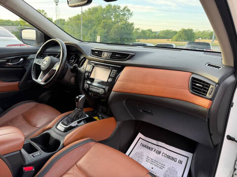 2017 Nissan Rogue SL