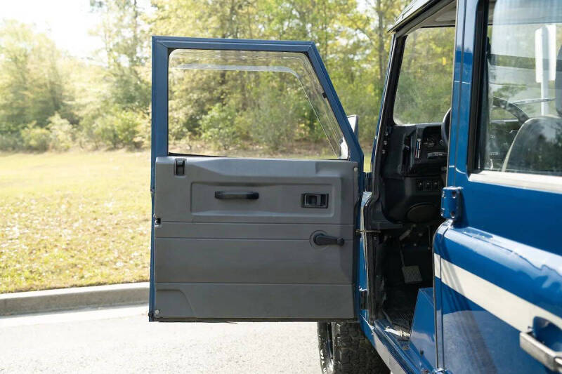 1999 Land Rover Defender