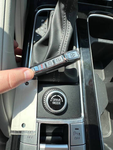 2022 Kia Telluride S