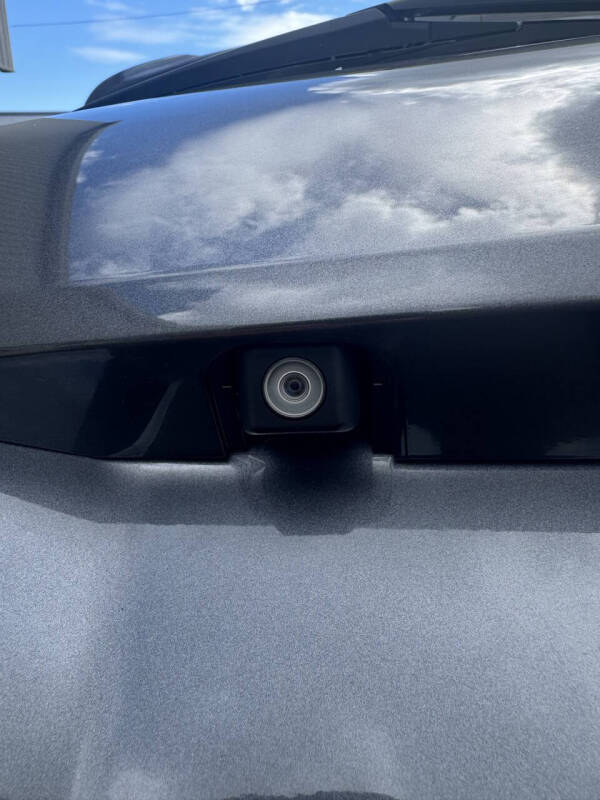 2012 Toyota Prius v Two