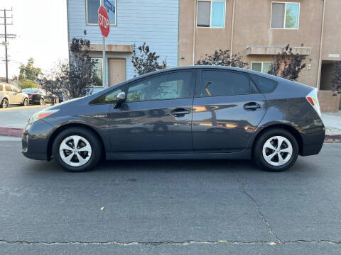 2013 Toyota Prius Three