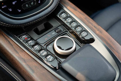 2021 Aston Martin DBX