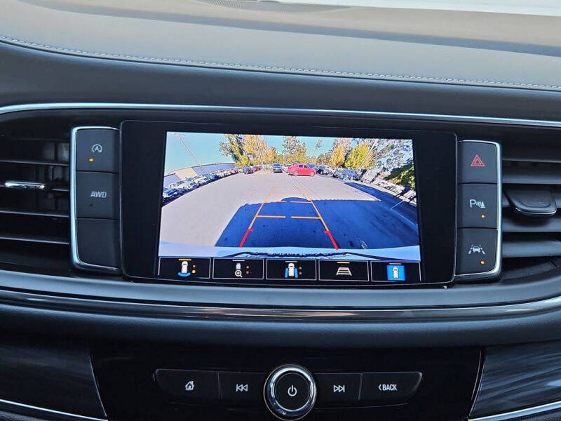 2024 Buick Enclave Premium