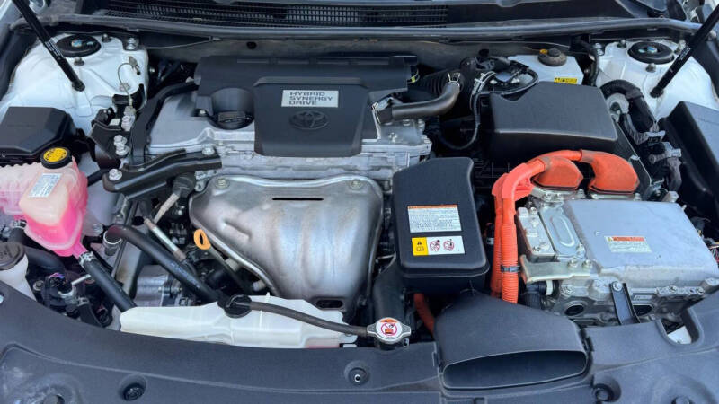 2016 Toyota Avalon Hybrid XLE Premium