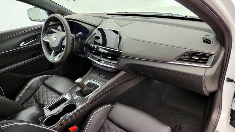 2024 Cadillac CT4-V Blackwing
