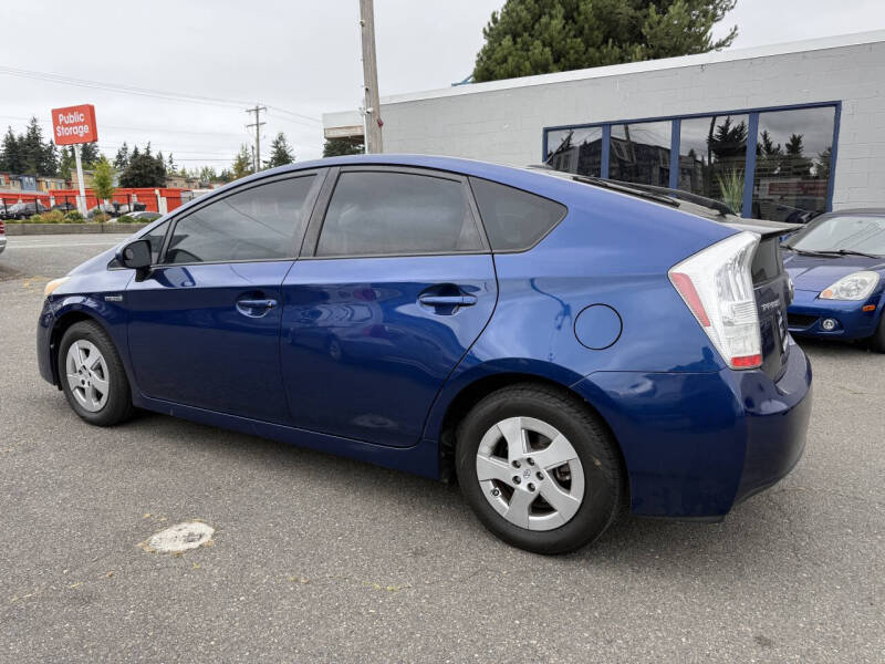 2010 Toyota Prius II