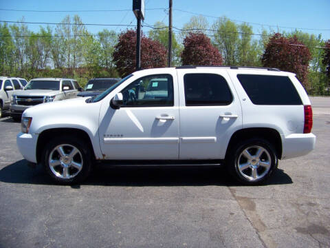 2008 Chevrolet Tahoe for sale at C and L Auto Sales Inc. in Decatur IL