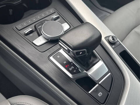 2017 Audi A4 2.0T quattro Premium Plus