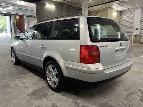 2000 Volkswagen Passat GLX V6