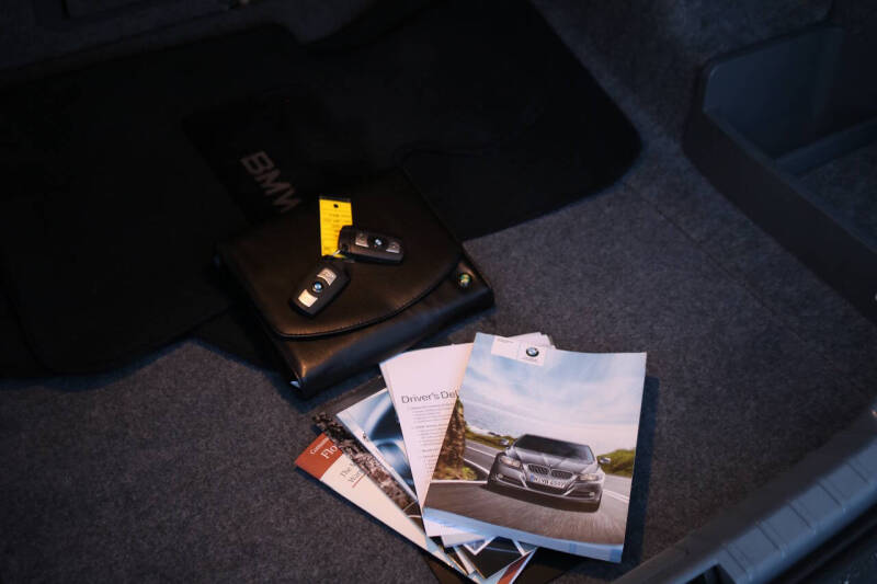 2011 BMW 3 Series 335i