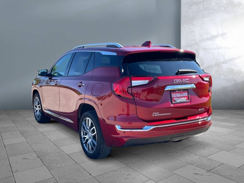 2023 GMC Terrain Denali