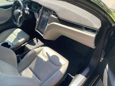 2016 Tesla Model S