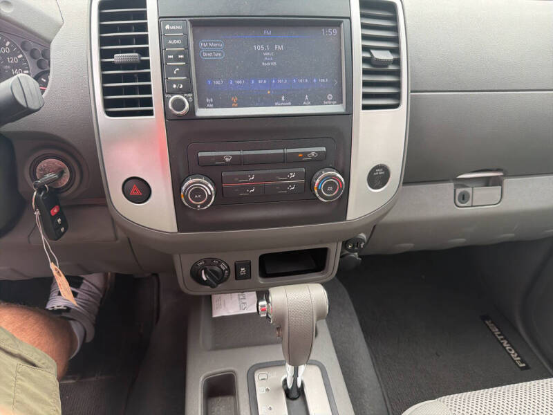 2019 Nissan Frontier SV