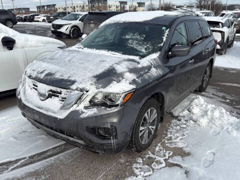 2020 Nissan Pathfinder S