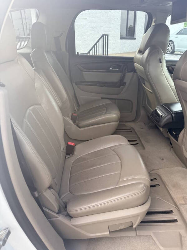 2013 GMC Acadia Denali