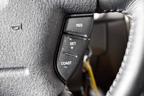 2004 Ford Explorer XLT