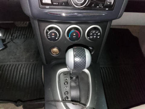 2011 Nissan Rogue S