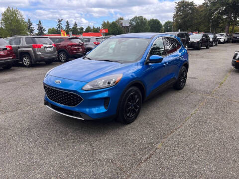 2020 Ford Escape SE