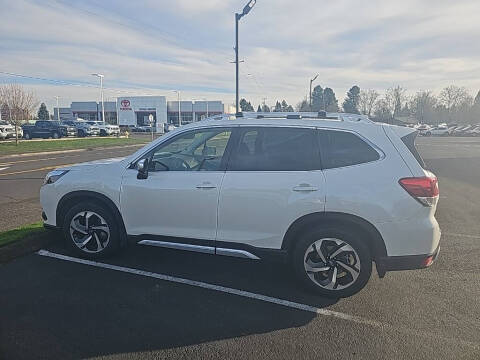 2023 Subaru Forester Touring